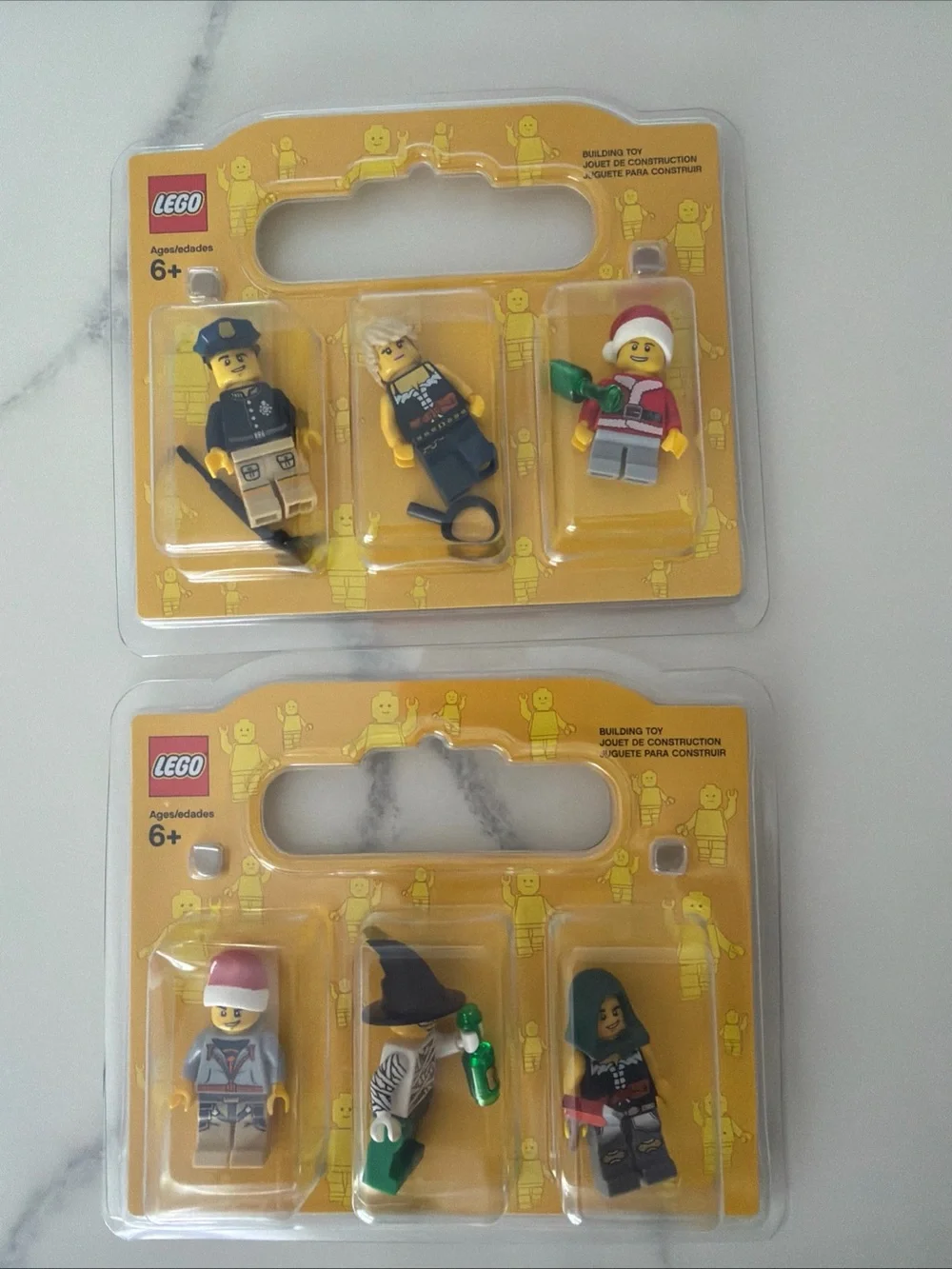 LEGO Minifigure Pack — Yellow Packaging